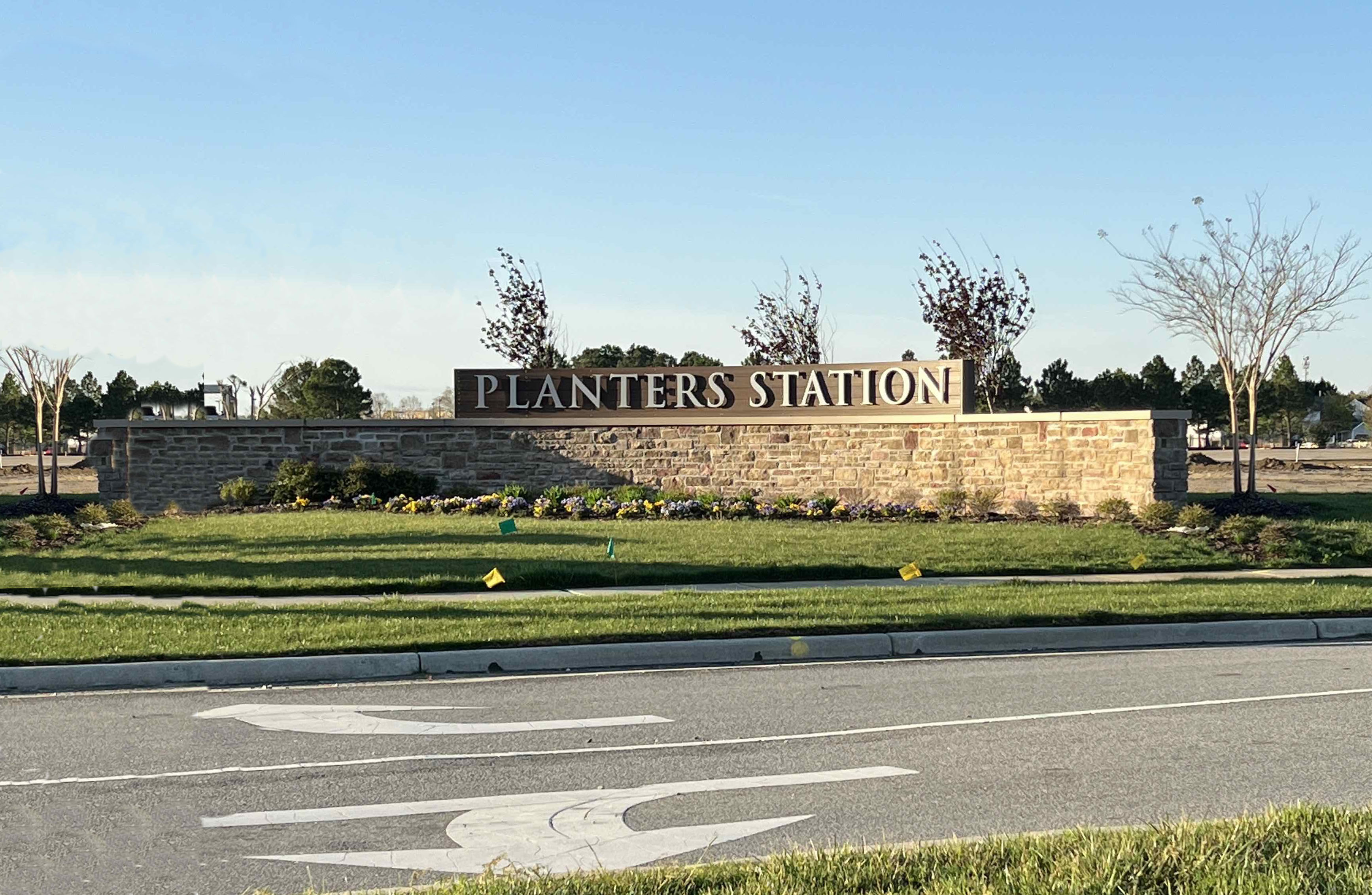 The Shops at Planters Station